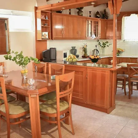 Holiday home Mayra *